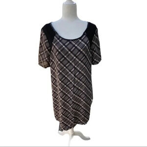 Le Lis Faux Leather Trim Black and Tan plaid shift dress‎ Size M​​​